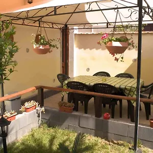 ** Bed & Breakfast I Colori Del Sole Italia